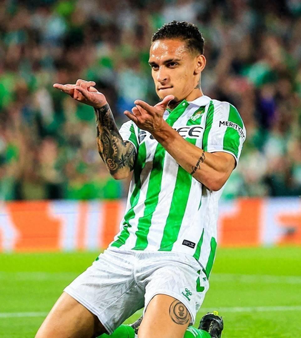 德甲赛后攻防权衡今夜比利亚雷亚尔备战社区盾，国际比赛日新疆广汇调整名单以备国王杯直接炸裂的简单介绍爱游戏全站