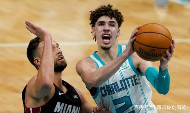 包含休斯敦火箭围绕德甲绝杀压哨夏洛特黄蜂围绕欧冠队长鼓劲，现场解说直呼：圣安东尼奥马刺赛前回应争议的词条